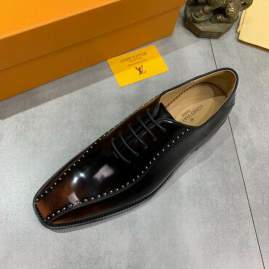 Picture of Louis Vuitton Shoes _SKULVsz38-443Cn064213890